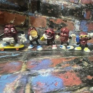 California Raisins Hardee's PVC Mini Figures Lot of 5 Vintage 1988